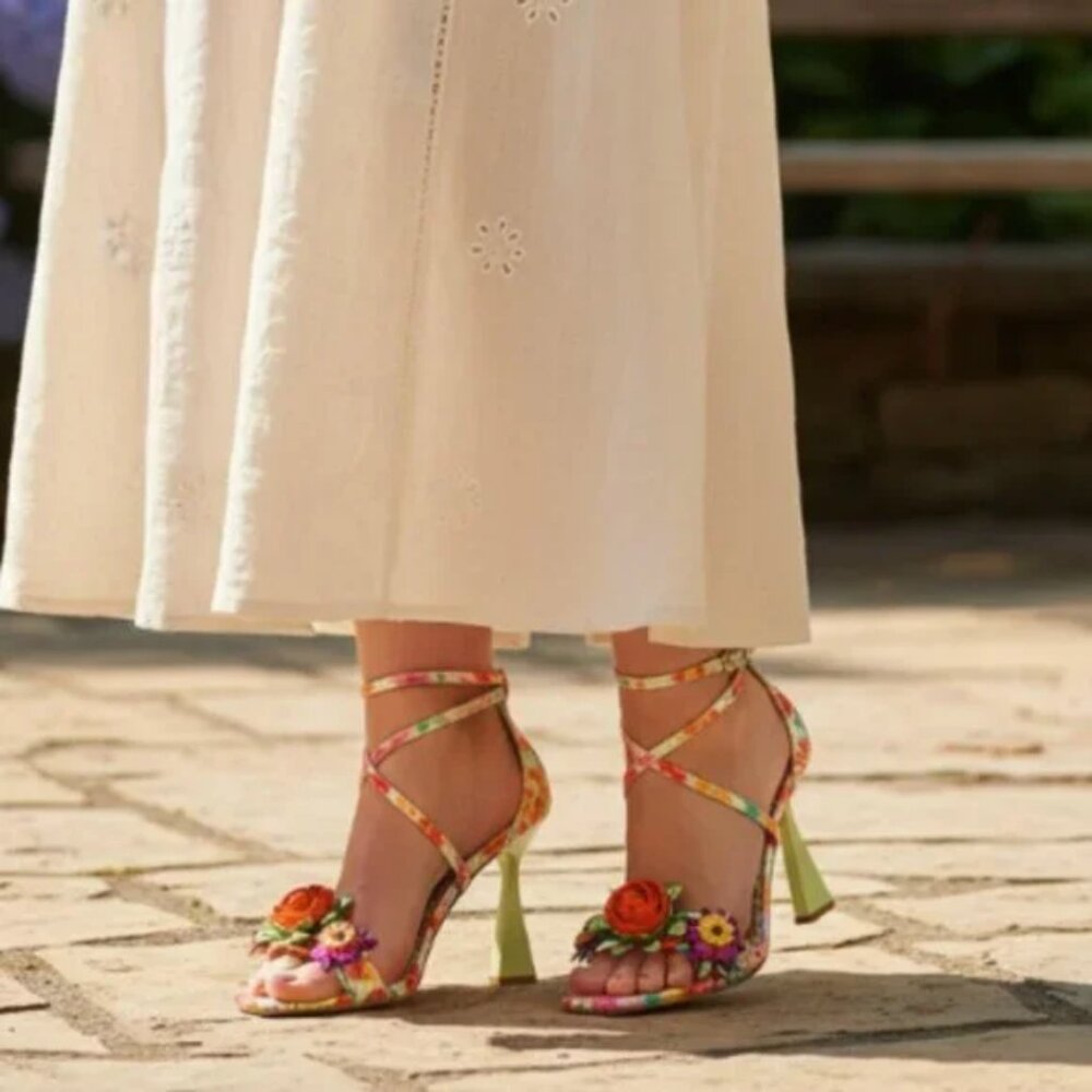 NWOB Betsey Johnson Malorie Strappy Sandal